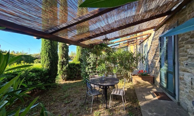 Camucia House | Little stone house with air/con near Cortona, pool, garden and beautiful views