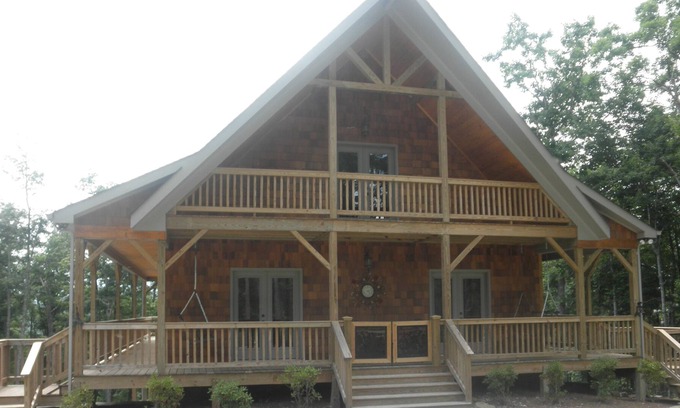 Spruce Pine House | Little Switzerland - Charming & Peaceful