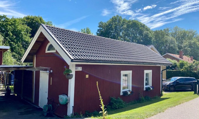 Nordostra Motala House | Liverpoolsstugan