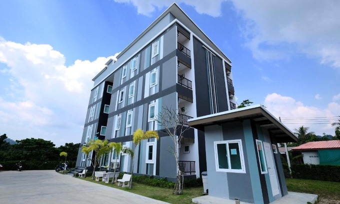 Krabi Apartment | Living at Sphere Apartment