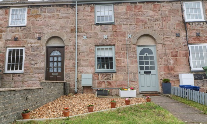Bont Newydd Cottage | Llety Bach