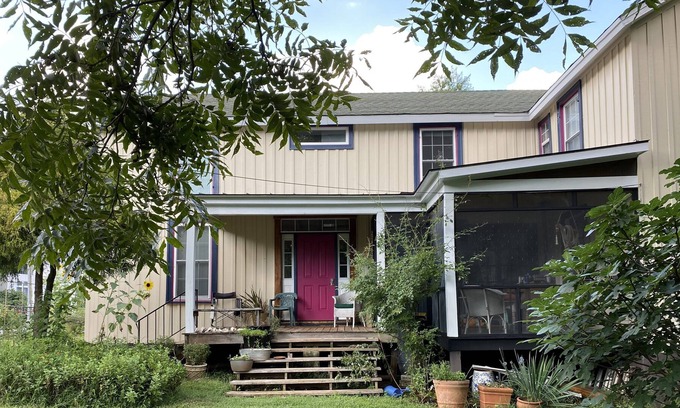 Martha Jefferson House | Located In Trendy downtown Belmont, Easy Walk To Downtown Mall,UVA. Pet friendly