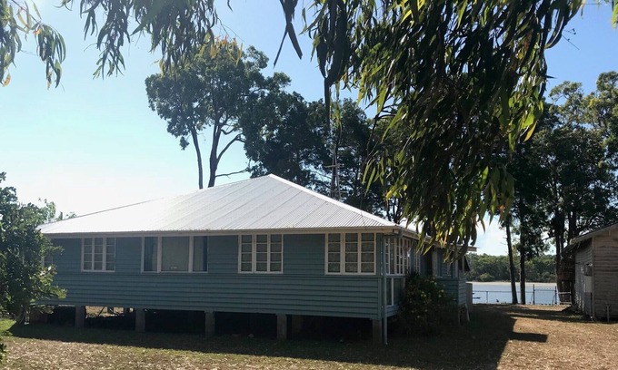 Tin Can Bay House | Location! Location! Location!