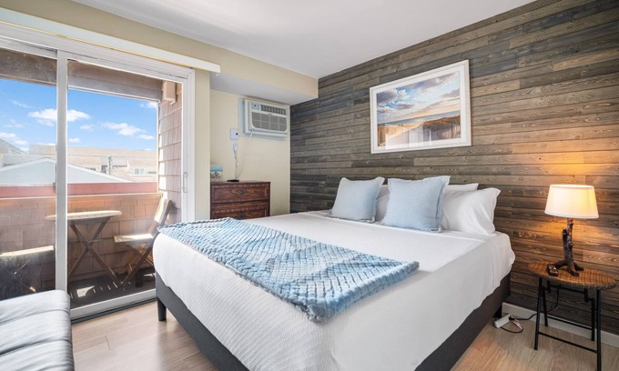 Southend Condo | LOCATION! LOCATION! LOCATION! Brigantine Beachfront Getaway!
