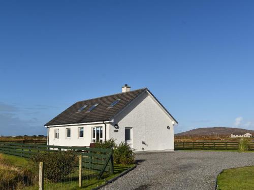 Aisgernis House | Lochboisdale Cottage