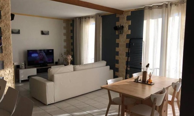 Rive Droite Apartment | Lochenn Appartement T2 de 50m2
