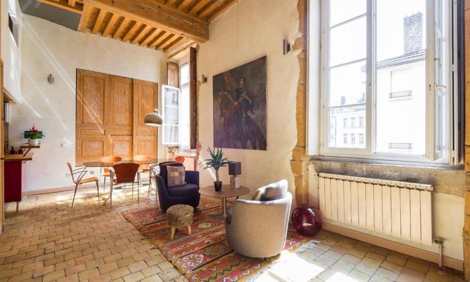 Old Lyon Apartment | Loft coeur du Vieux Lyon