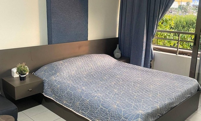 Zouk Mosbeh Apartment | Loft in Siwar,2 min from Hotel Le Royal,incl motor