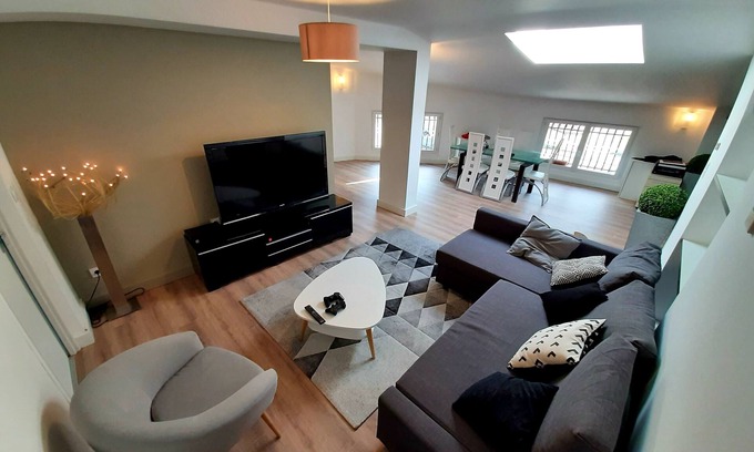 Launaguet Apartment | Loft style apartment on the outskirts of Toulouse