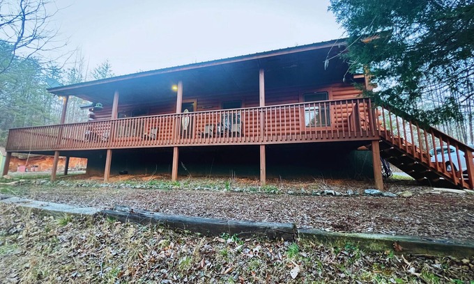 Rutherfordton Cabin | Log Cabin On 5 Private Acres, Gated Community With River Access