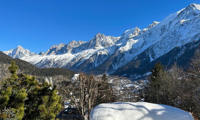 Les Houches Apartment | Logement avec jardin et vue panoramique MontBlanc