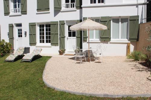 Houlbec-Cocherel Bed & Breakfast | Logement de charme & accès boutique brocante