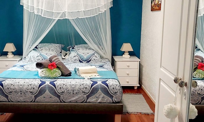 Sainte-Anne Apartment | logisrev