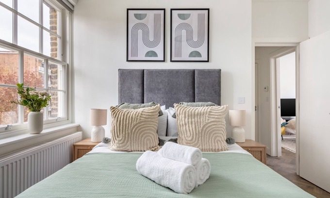 St Luke's Apartment | London City 1BR - Walk to Museum