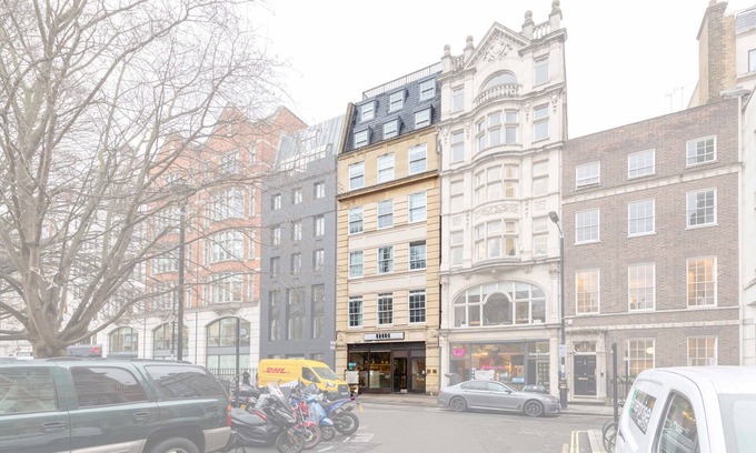 Soho Apartment | London Collection Golden Square