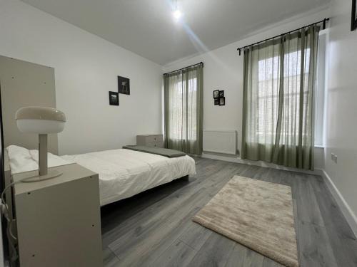 Highbury House | London Comfort Stay