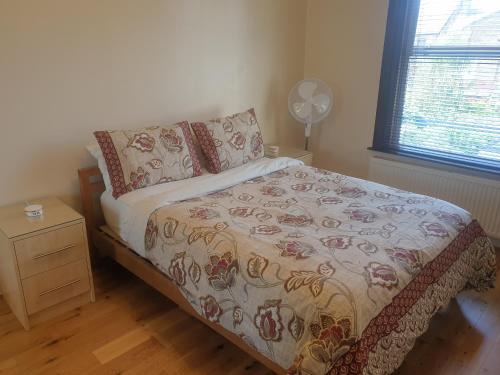 Valentines Apartment | London Luxury Apartments 5 min walk from Ilford Station, with FREE PARKING FREE WIFI