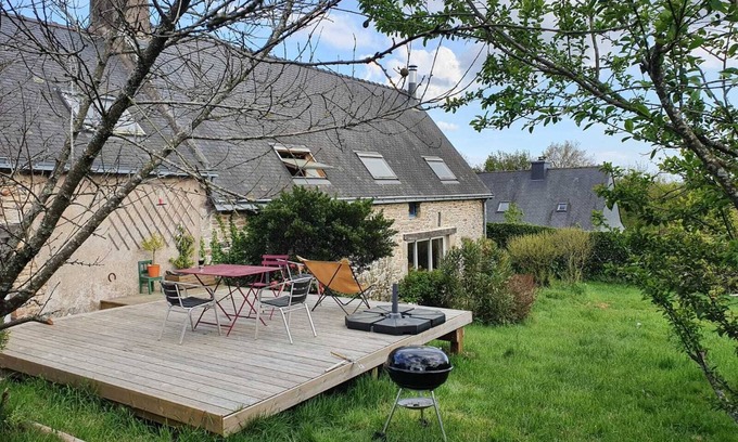 Saint-Ave House | Longère à 10 Minutes de Vannes et du Golfe du Morbihan, Belle Terrasse et Jardin
