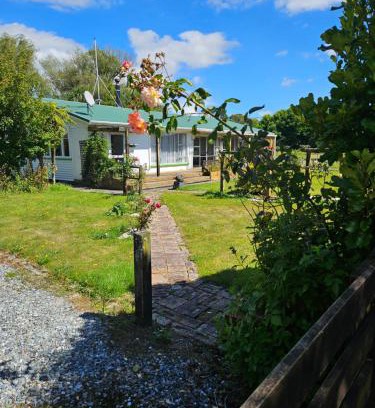Hokitika House | Longford