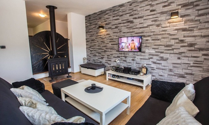 Novaki Pazinski Villa | Looking for a Beautiful View and Privacy - Villa Mirna