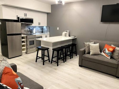 Lincoln Apartment | Loon Mnt River and Mnt views Free shuttle Pool