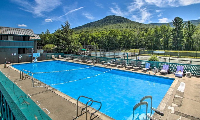 Lincoln House | Loon Mountain Townhome w/Pool + Slope Views!