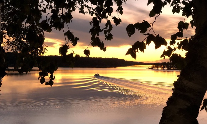Motley Cabin | Loon View Lodge - 4 Bdrm Lk Shamineau Cabin-3 Decks, Sandy Beach, Great Sunsets