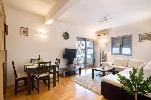 Velji Vinogradi Apartment | LORDOR Apartment