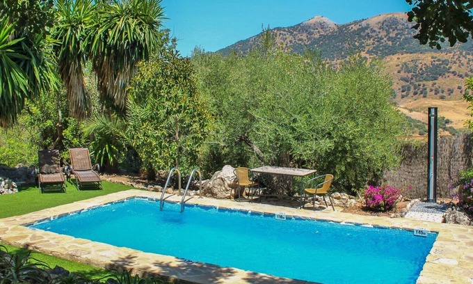 Montecorto Villa | Los Algarrobales - La Casa Romántica Montecorto by Ruralidays