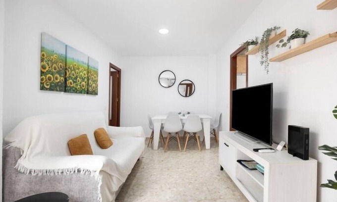 Rota Apartment | Los Girasoles Rota by Staycare