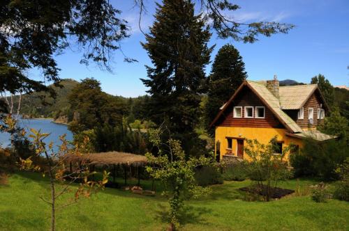 San Carlos de Bariloche Hotel | Los Juncos Patagonian Lake House