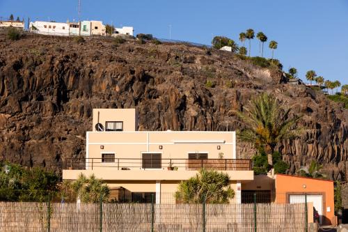 Laguna de Santiago Apartment | Los Olivos