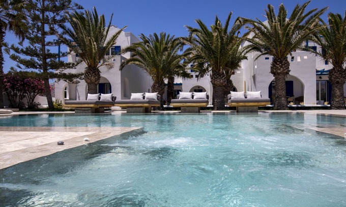 Agia Paraskevi Hotel | Louis Studios Hotel