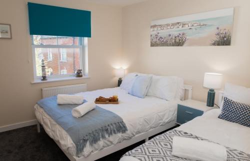 Great Yarmouth House | Lovely 2-bedroom Seaside Retreat with Free Parking