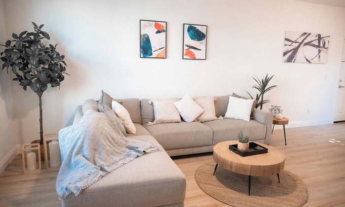 North Natomas House | Lovely 4-bedroom house with AC in Sacramento