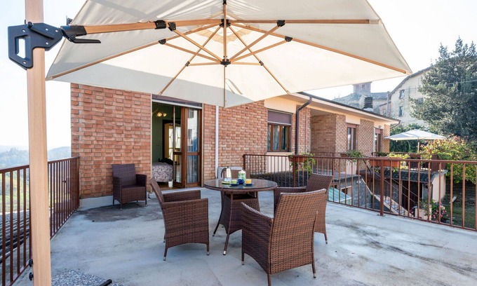 Castagnole Monferrato Apartment | Lovely apartment for 4 people with A/C, WIFI, TV and terrace