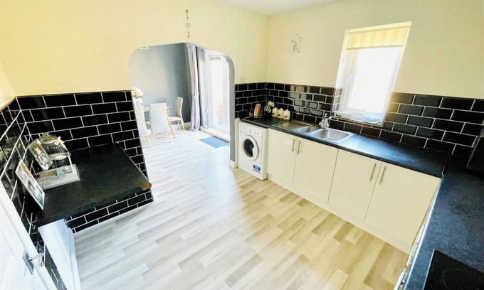Hartlepool House | Lovely and Affordable House Closer to the sea