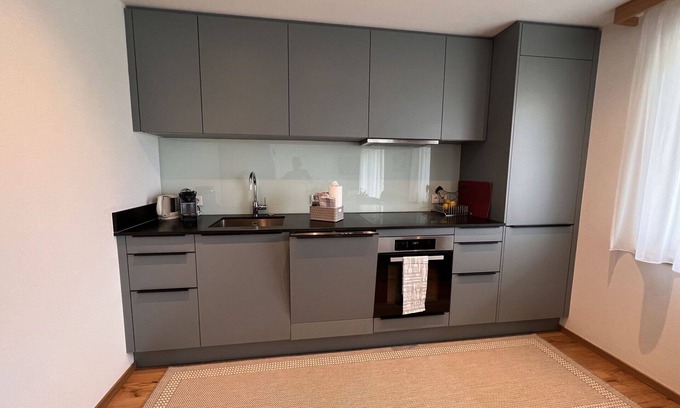 Schonbach Apartment | Lovely apartment for 4 guests with WIFI, TV, terrace, panoramic view and parking