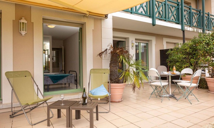 Saint-Igneuc Apartment | Lovely apartment for 4 people with WIFI, TV, balcony and pets allowed