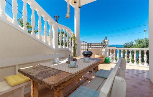 Klanfari Apartment | Lovely Apartment In Dramalj