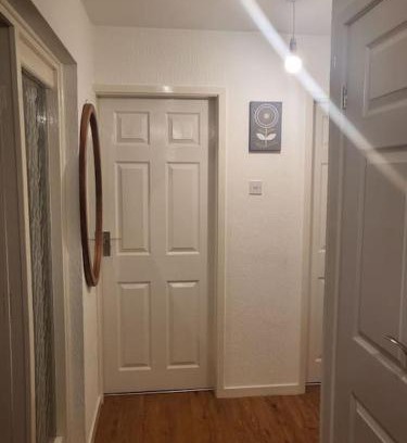 Sutton Coldfield Apartment | Lovely apartment with free parking & Wi-Fi