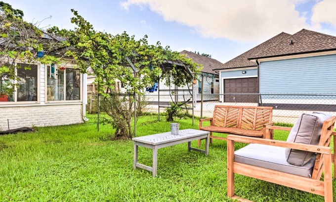 Bay St Louis House | Lovely Bay St Louis Home 4 Blocks to Old Town