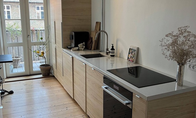 Vesterbro Condo | Lovely Big apartment in Copenhagen (Vesterbro)