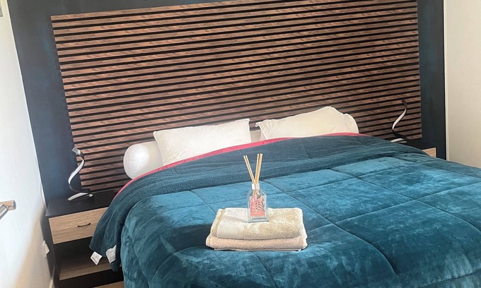 Louvres Apartment | Lovely, cosy apartment with garden and king-size bed, near airport.