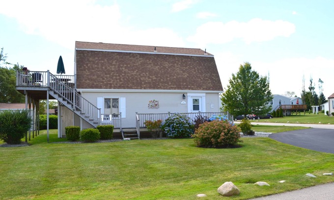 Eastward Look House | Lovely Eastward Look Home By The Beach