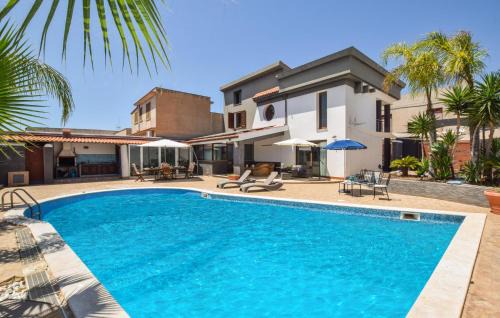 Marinella di Selinunte House | Lovely Home In Marinella Di Selinunte