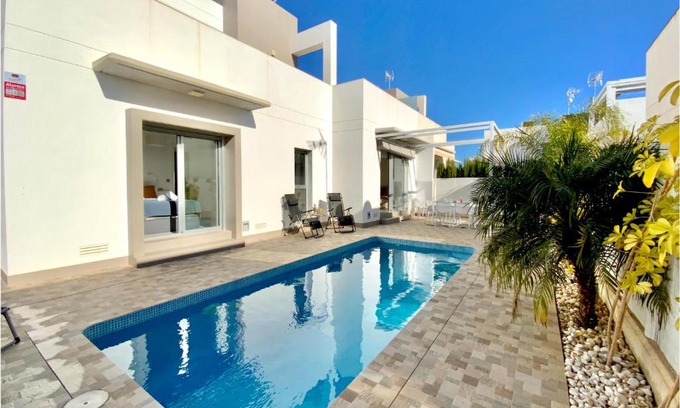Rojales House | Lovely Home In Alicante