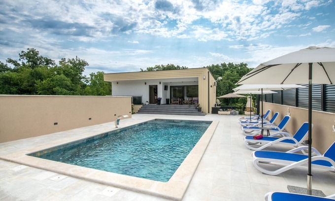 Kapelica House | Lovely home in Labin with WiFi