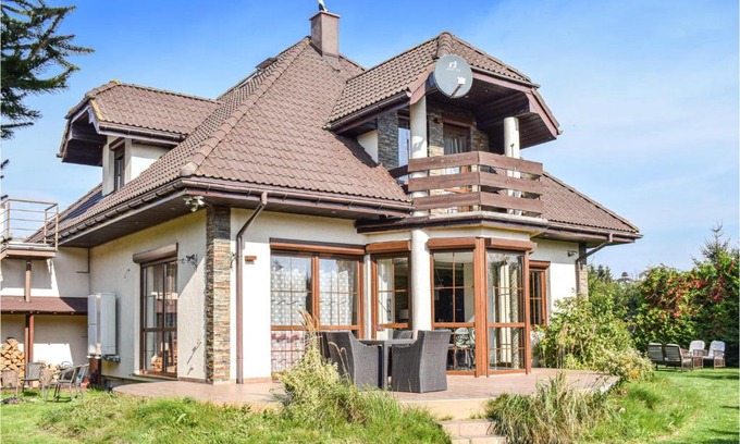 gmina Bedzino House | Lovely Home In Mscice With Kitchen