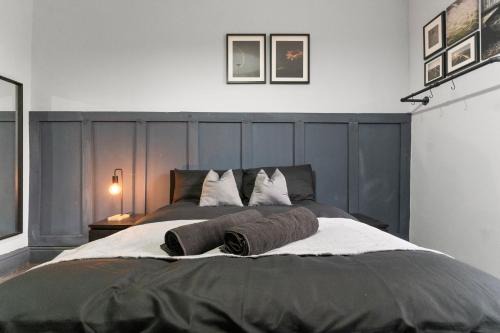 Moseley Apartment | Lovely Moseley Studio- 4